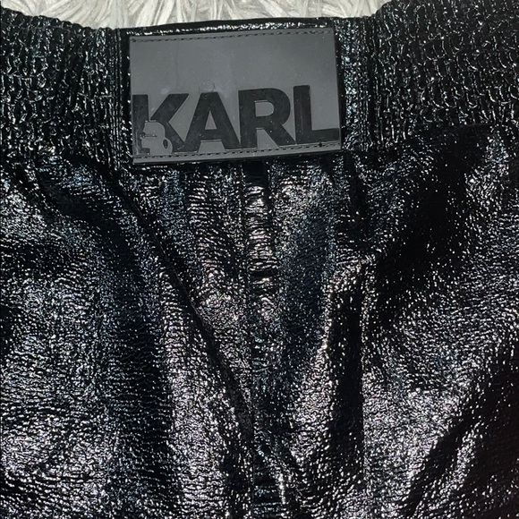 Karl Lagerfeld Black Patent Leather Shorts Size L - Picture 5 of 10